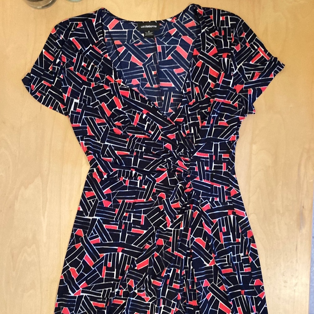 LIZ CLAIBORNE Geometric print, cap sleeve, wrap dress. Size 12.